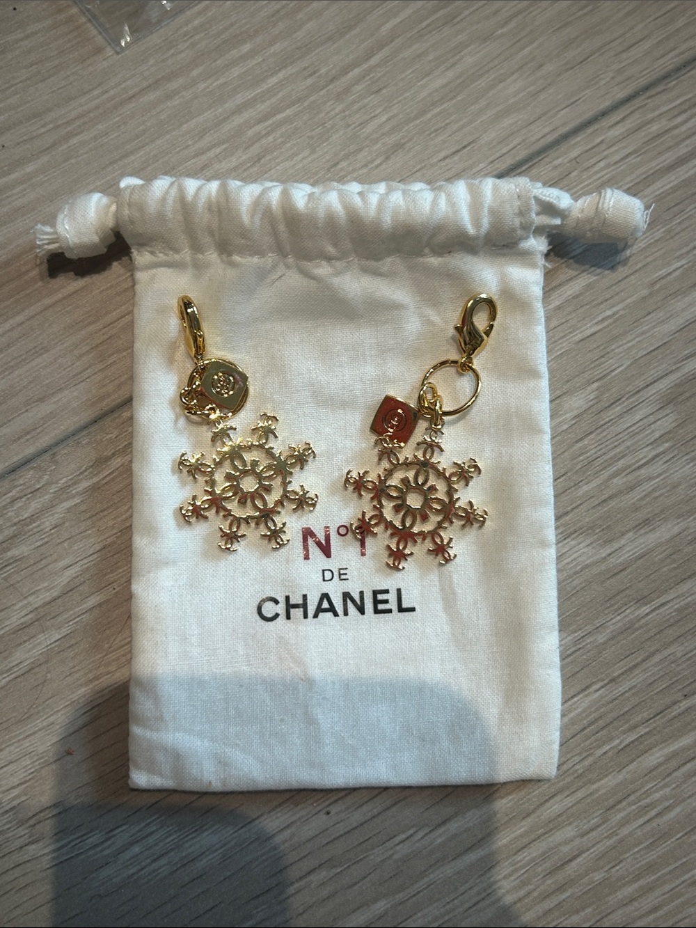 Brand new Chanel Snowflake charms (2)